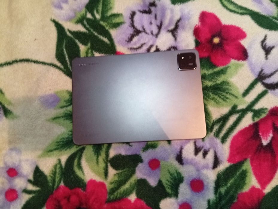 Срочно продам Xiomi pad 7 pro 8+8/256 WI-FI GRAY