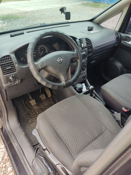 Продам Opel Zafira A(2003г.в.)2.0 DTI