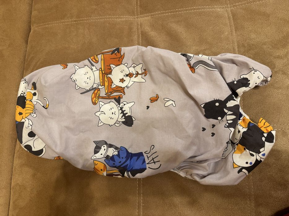 Непромокаюча простинь в люльку Stokke