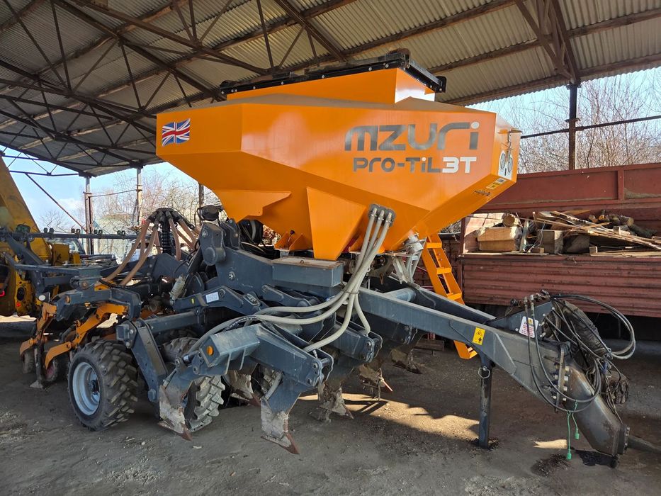 MZURI Pro-Til 3T  Sprowadzony ,1200 ha , 2017 rok , 180000 Netto