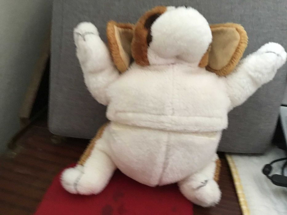 Cãozinho peluche com saquinho sementes