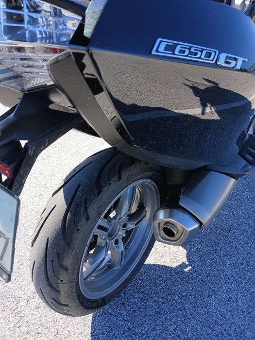 Moto BMW  maxi scooter C650GT