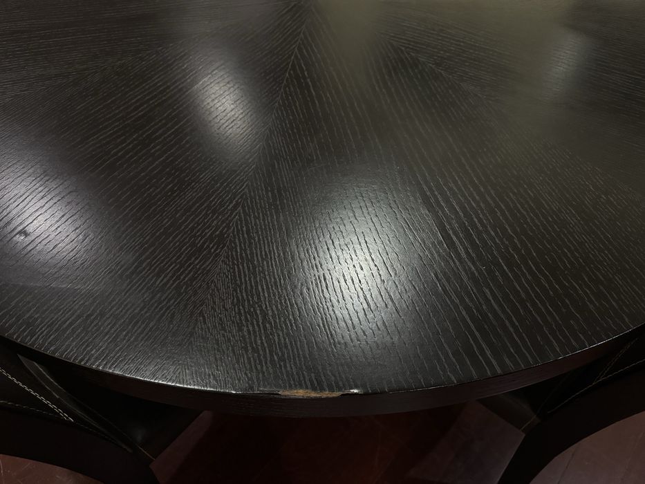 Mesa de jantar redonda preta + 4 cadeiras
