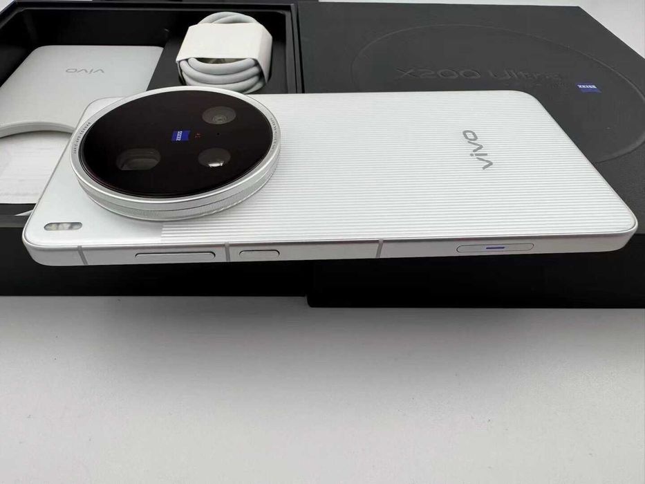 VIVO X200 ULTRA 512GB (В Україні)
