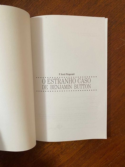 O Estranho Caso de Benjamin Button - F. Scott Fitzgerald