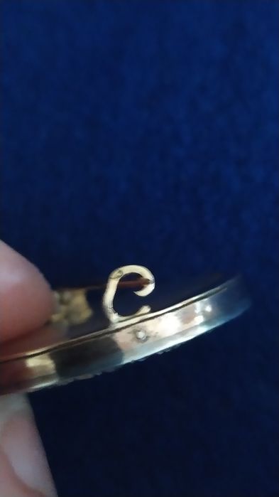 Pregadeira de ouro com prata e diamantes