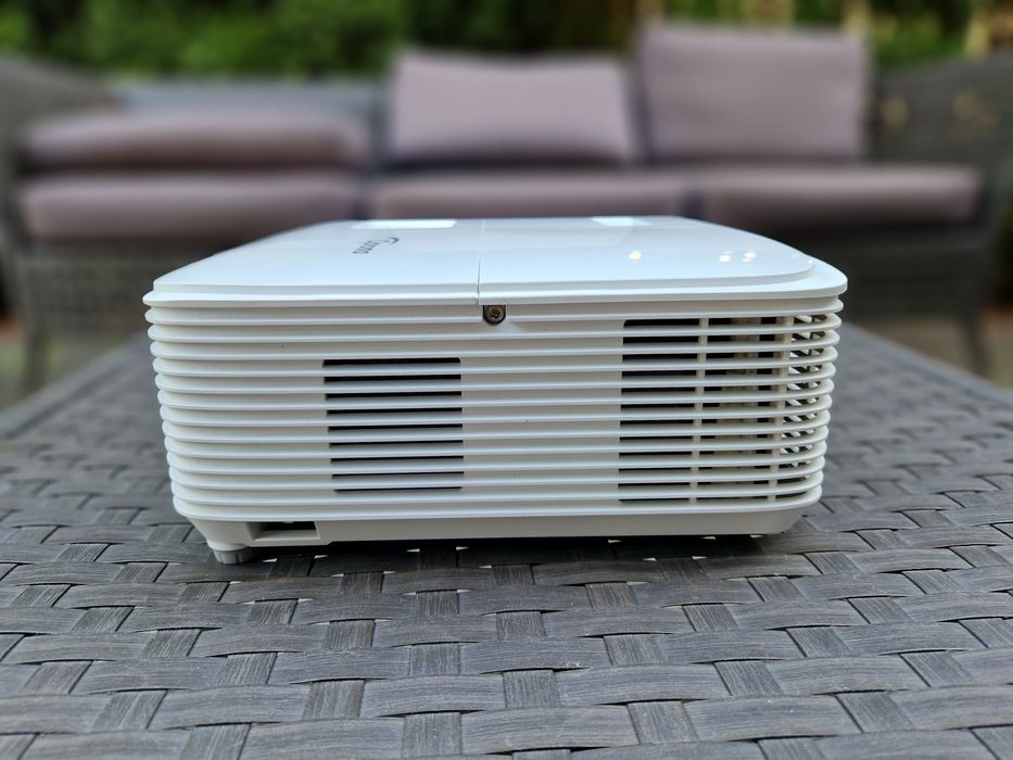 Optoma HD27E z małym przebiegiem