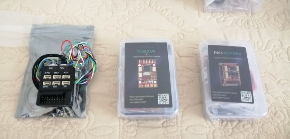 Розпродаж FPV Speedybee MARIO 4" DjiO4, ESC Hobbywing 3-6S 60A,Gimbal XF C-20T, частини Heewing T1, T2 FC ATOMRC F405 NAVI  Hqprop 7 дюйма, Акуми 2-6S