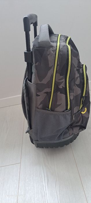 Mochila troley com rodinhas