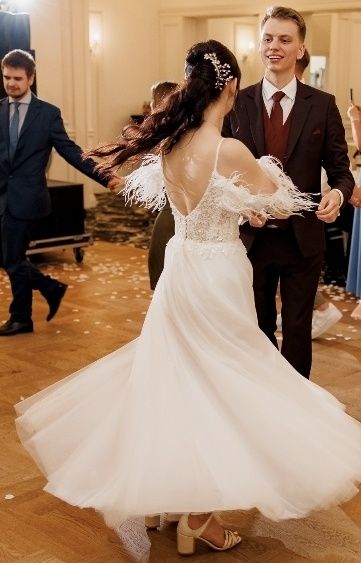Suknia ślubna boho glamour + welon i etola.