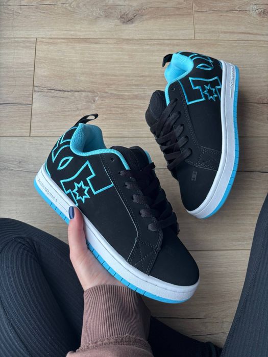 DC Court Graffik Black Blue