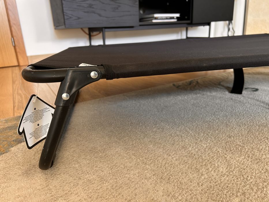 Cama elevada para cão 105x65x19