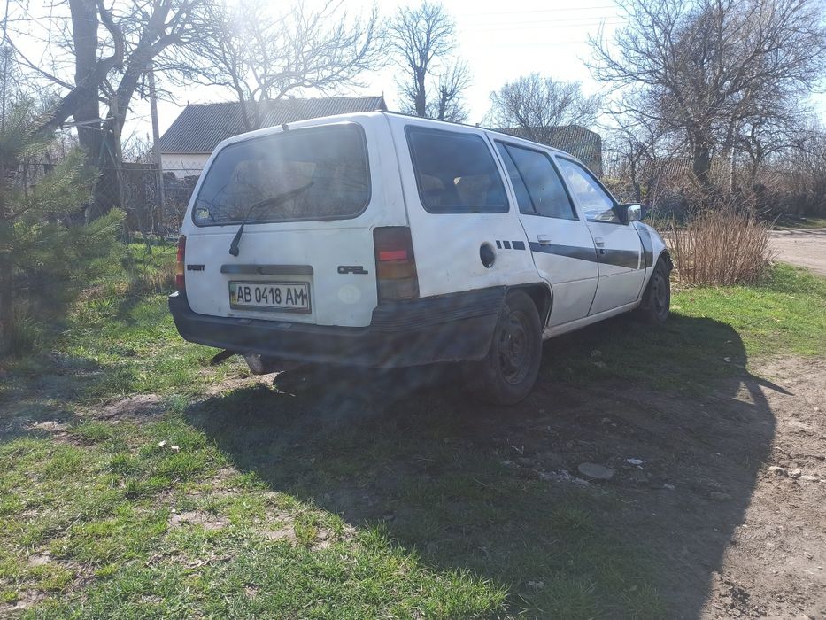 Продам опель кадет