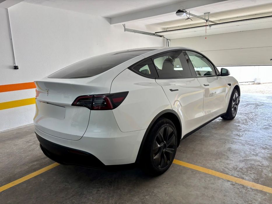 Tesla Model Y Tração Traseira