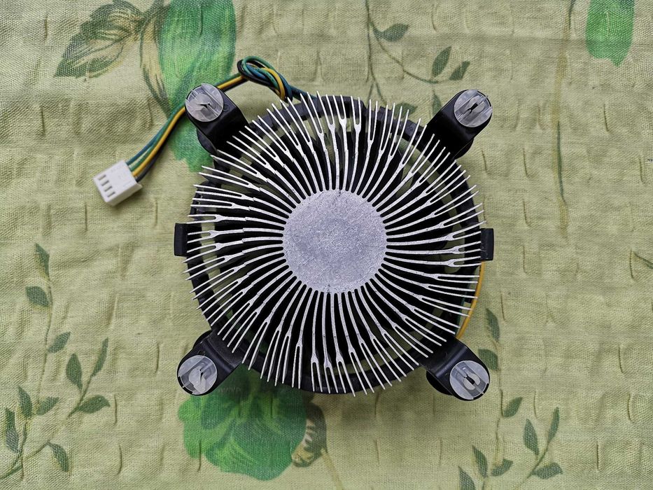 Процесор Socket 1156  Intel Core i3-550