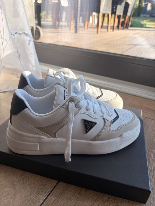 Sneakersy Guess 37 nowe