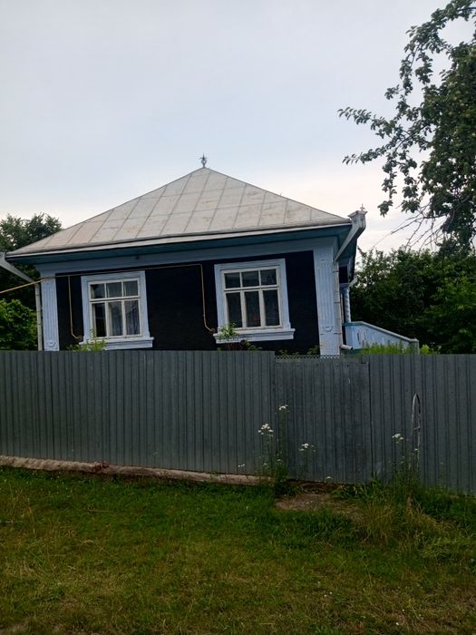 Продам будинок  за містом