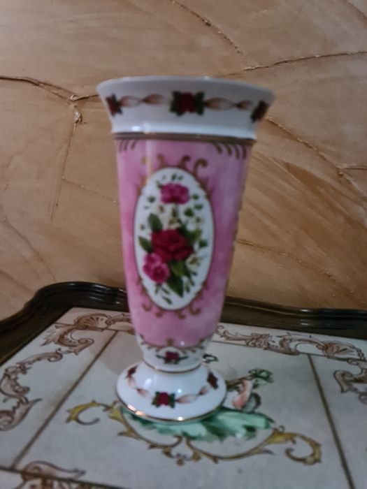 Wazonik porcelanowy angielski