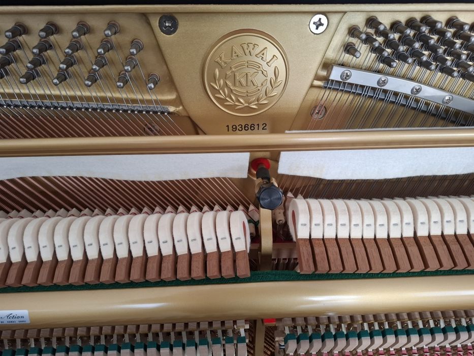 Pianino Kawai CS-35 N- stan bdb