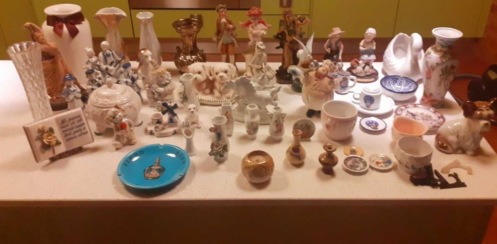 Antique Tableware Items - Lot435562880602613762