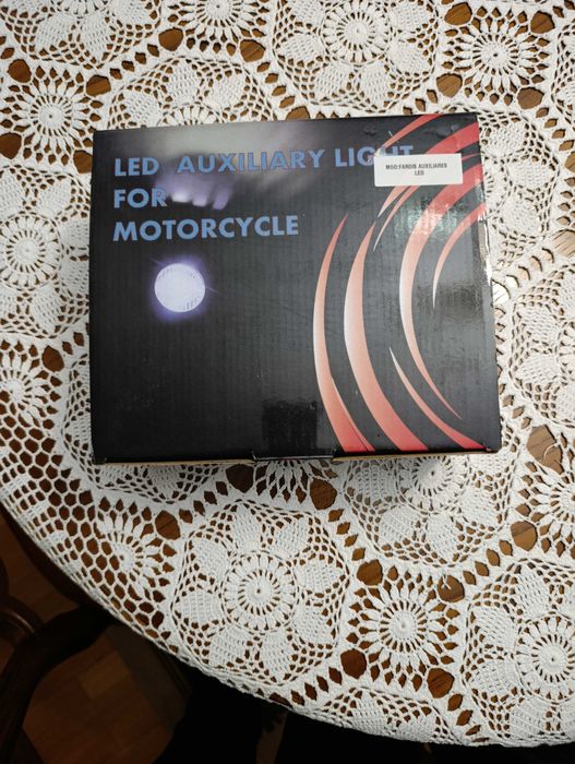 Farois auxiliares de mota