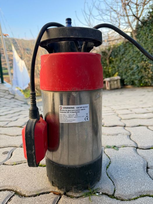 Bomba de água submersível limpa