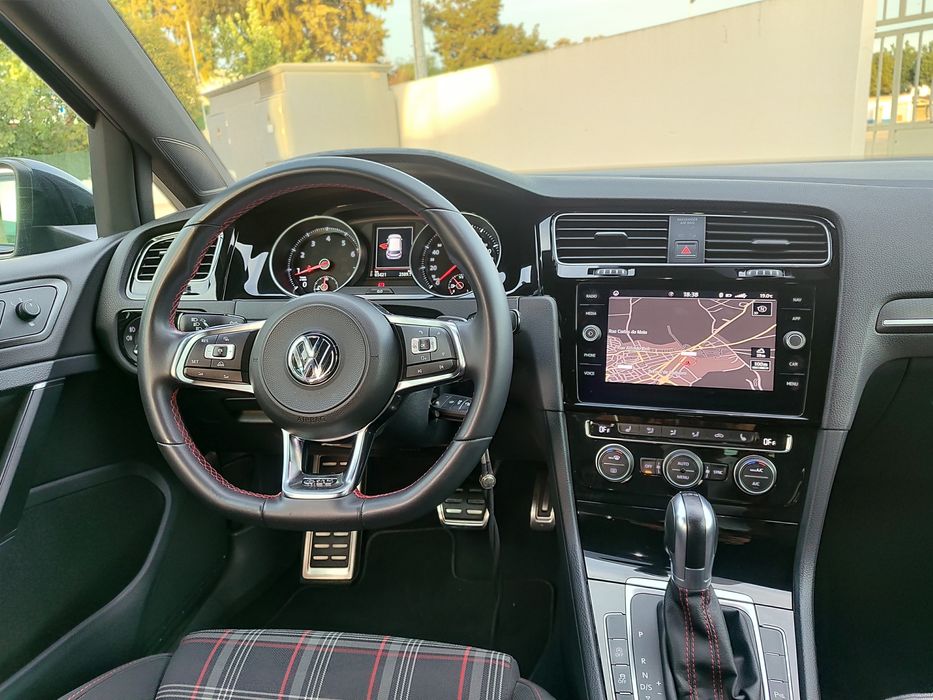 VW Golf GTI 7.5 Performance DSG