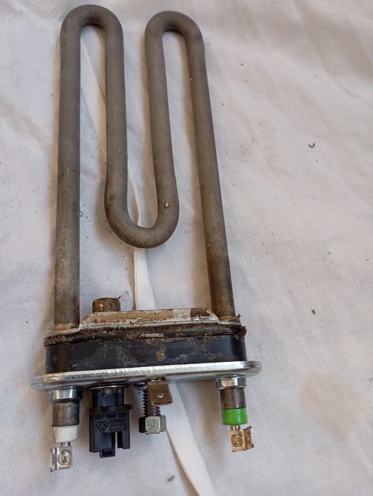 Запчасти для стиральной машины Indesit.