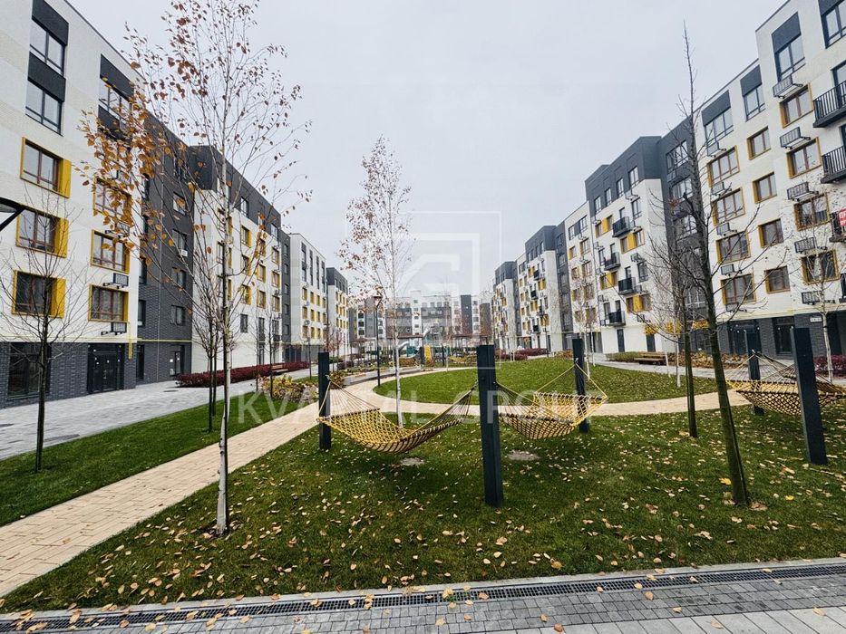 Без комісії. Нова студія з ремонтом. ЖК Молодість