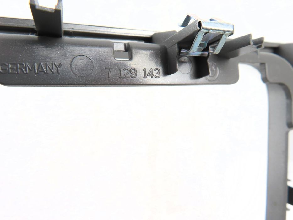 Friso Da  Alavanca De Velocidades Bmw 1 Ref: 51167129143 2003 - 2013