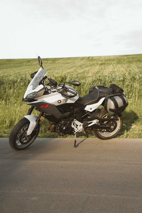 Мотоцикл BMW F 900 XR