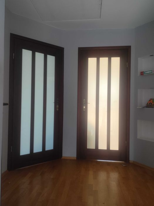 Sprzedam drzwi wewnętrzne drewniane