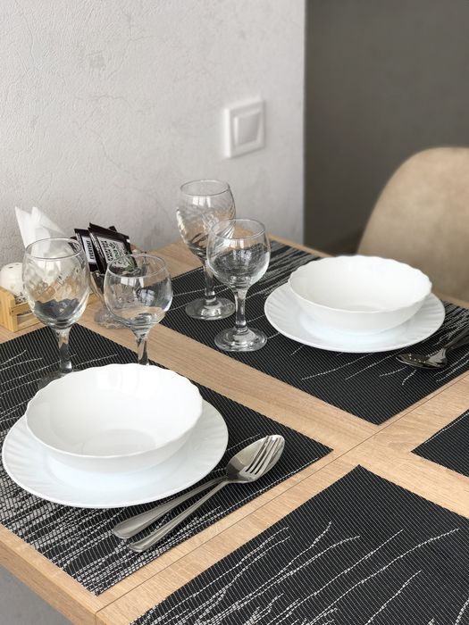 квартира подобово Світло не вимикають, центр автономне опалення