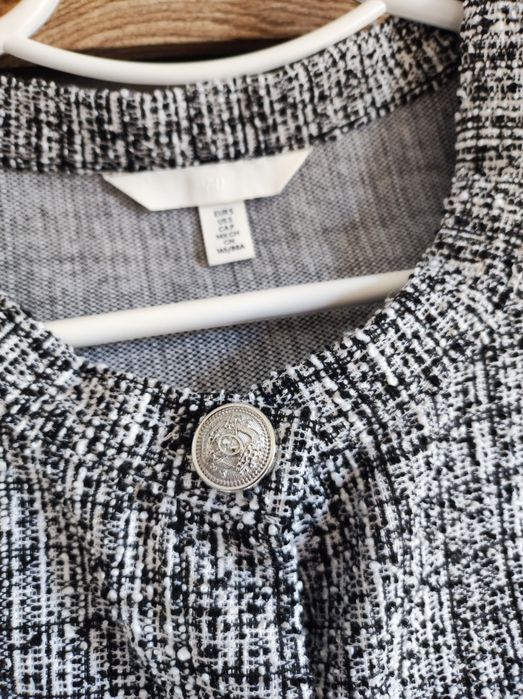 Твідовий кардиган H&M в стилі old money