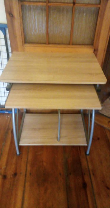 Stolik (biorko) do pokoju dla dziecka