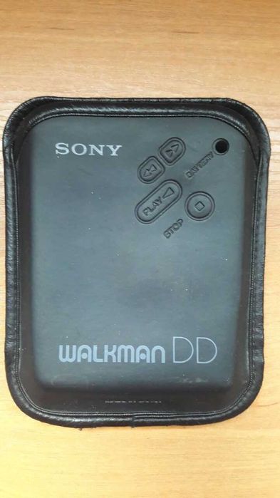 Sony Walkman WM-DD33 — колекційний плеєр в ідеальному стані