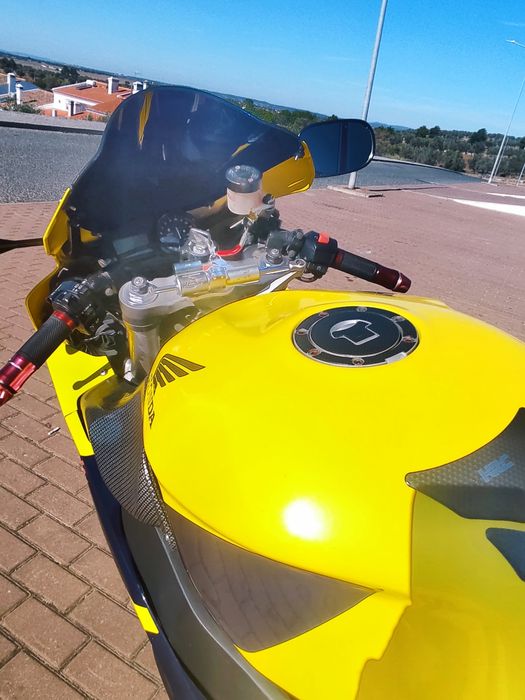 Honda CBR 900RR (954) Fireblade
