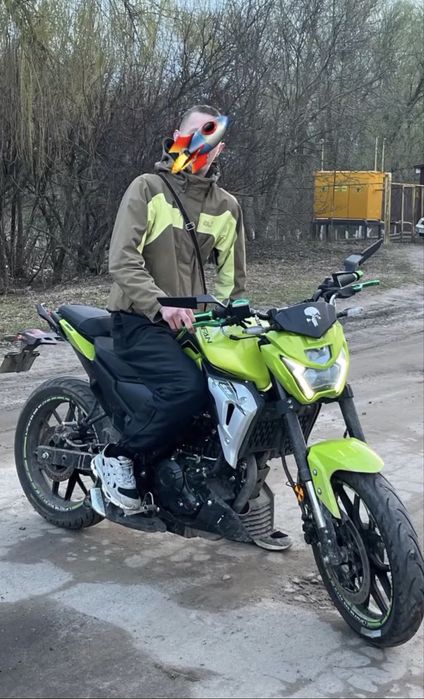Продам ліфан ср 220