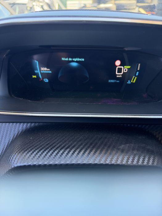 Peugeot e-208 — fotografia 6