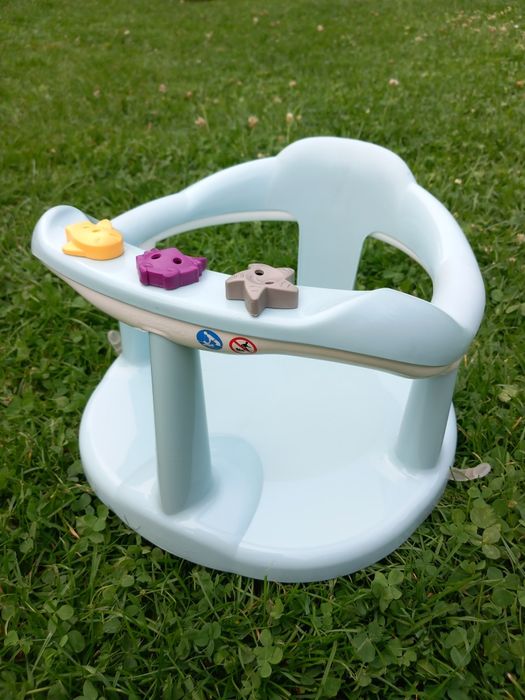 Krzesełko z przyssawkami do kąpania