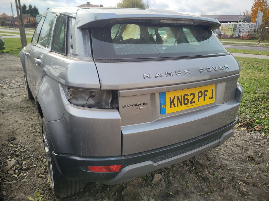Rand rover evoque na części cały w cenie silnika