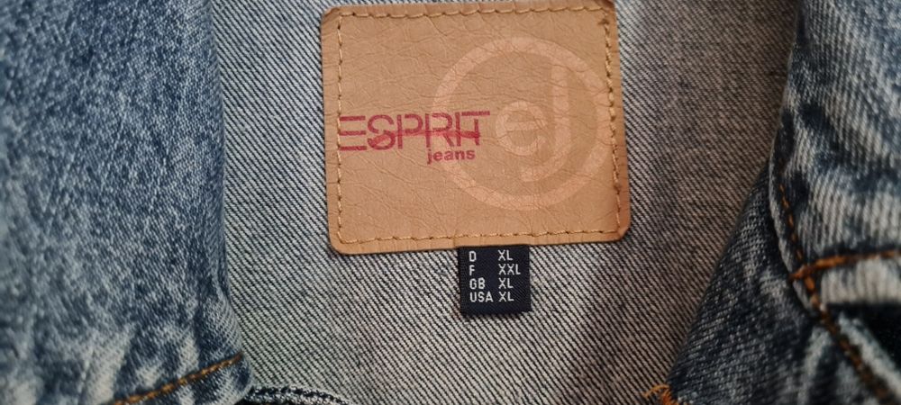Katanka Esprit r. XL (44)