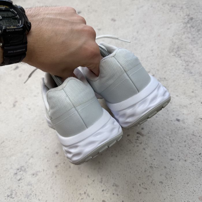 Кросівки жіночі Nike W Revolution 6 White DC3729-101 Оригінал
