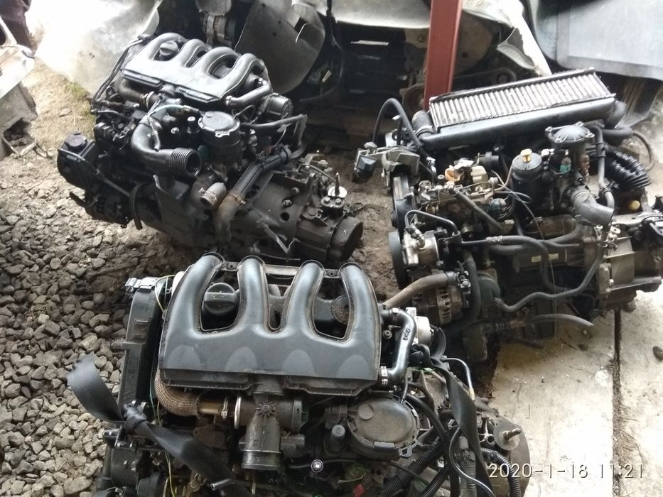 мотор, головка1.9d DW8 Citroen Berlingo Сітроен Пежо партнер Фіат скуд