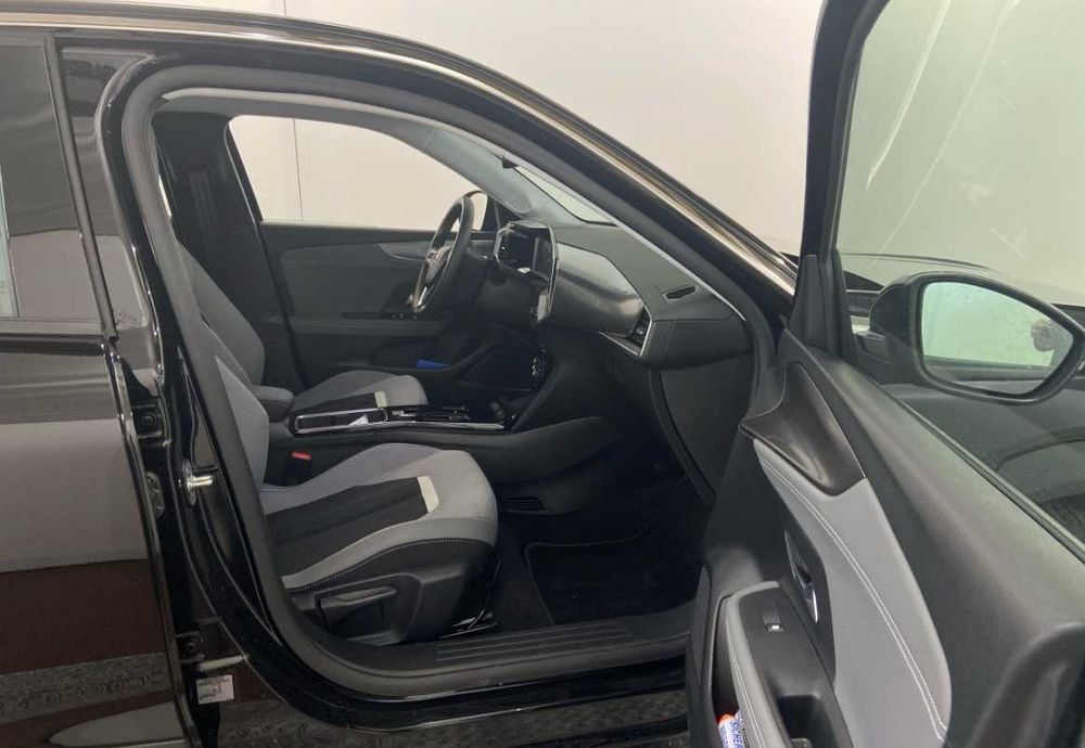 Aluguer Semanal TVDE - Opel Mokka-e (24h /7 Dias por Semana)