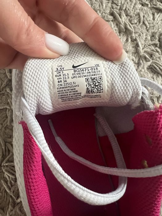 Кросівки nike літні 22,5