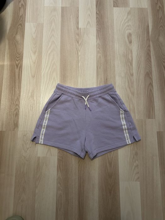 Fioletowe lawendowe szorty spodenki dresowe z wysokim stanem xs 34