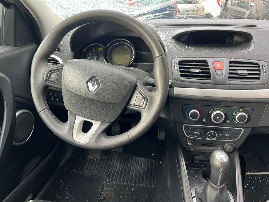 Para peças RENAULT Megane III Coupé (DZ0/1_)