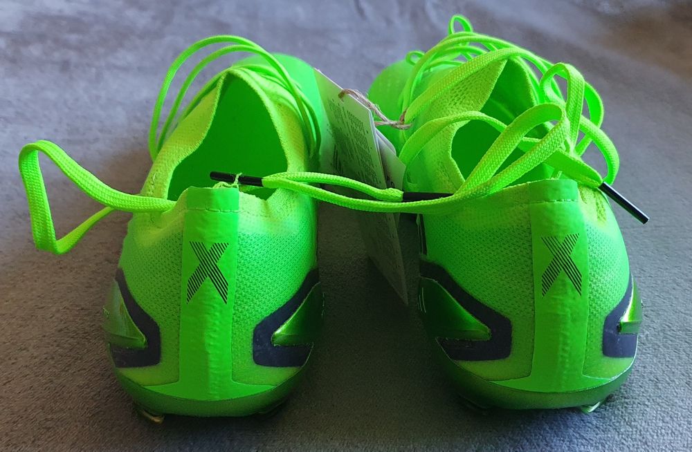 Chuteiras adidas 42 originais NOVAS