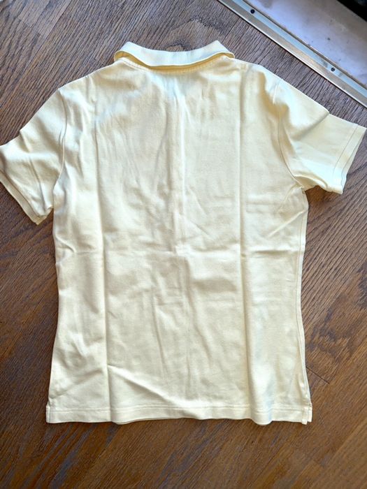 Polo da Escada amarelo